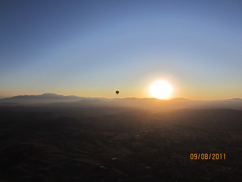 Grape Escape Balloon Adventures-特曼库拉必去景点