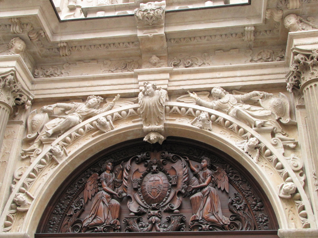 Cathédrale Notre-Dame-卢森堡城必去景点