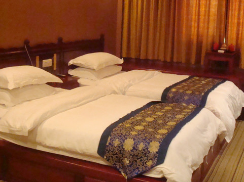 融易居精品酒店主图