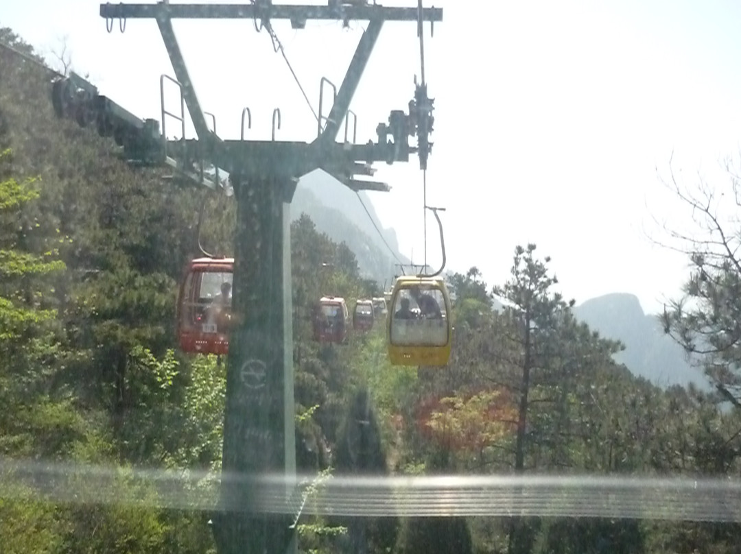 庐山飞来石景点图片