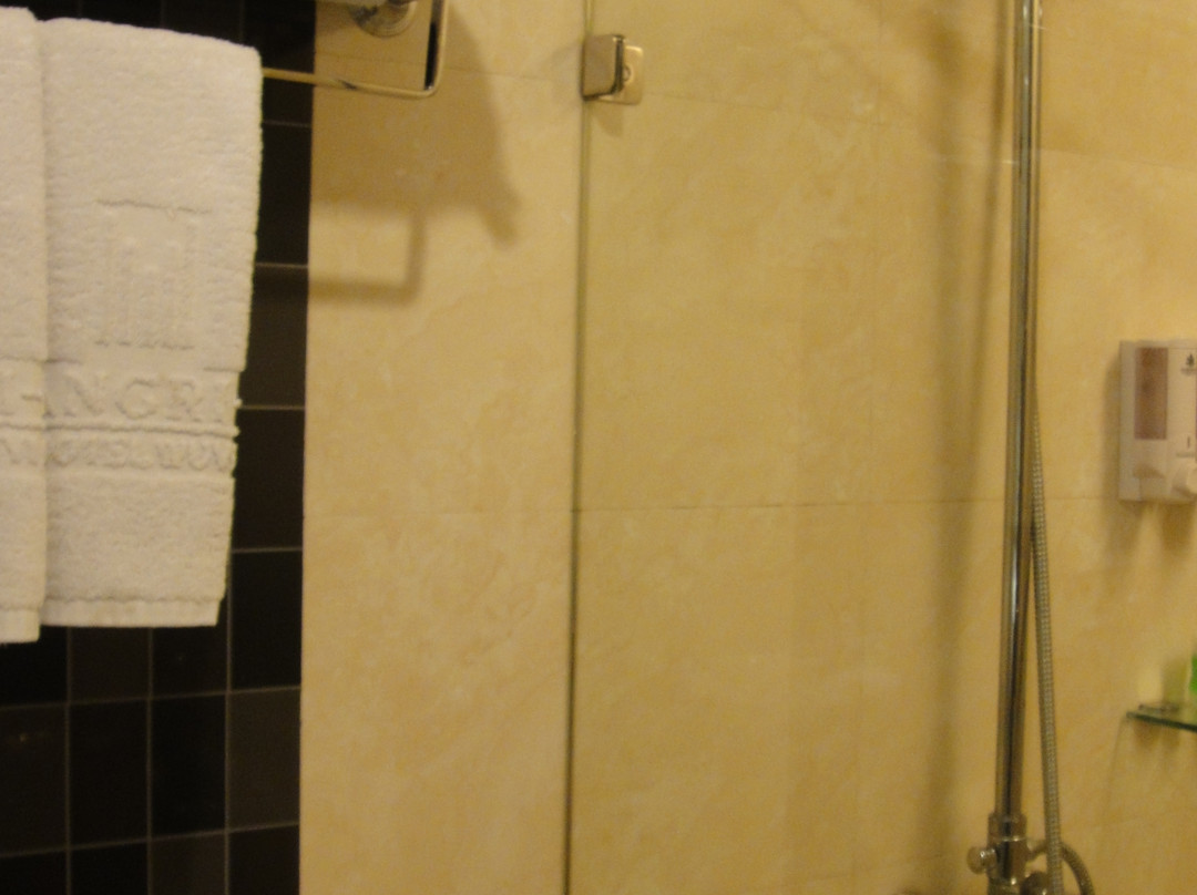 天逸皇冠酒店主图