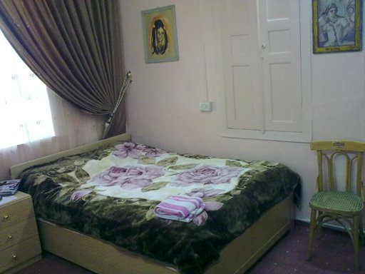 Fallouh House-官方