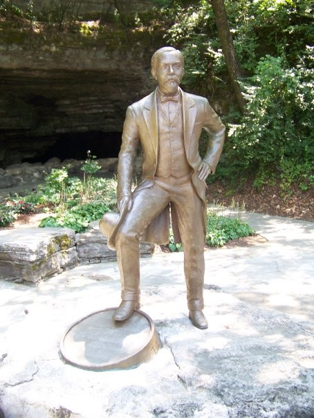 Cave Spring Hollow-Lynchburg必去景点