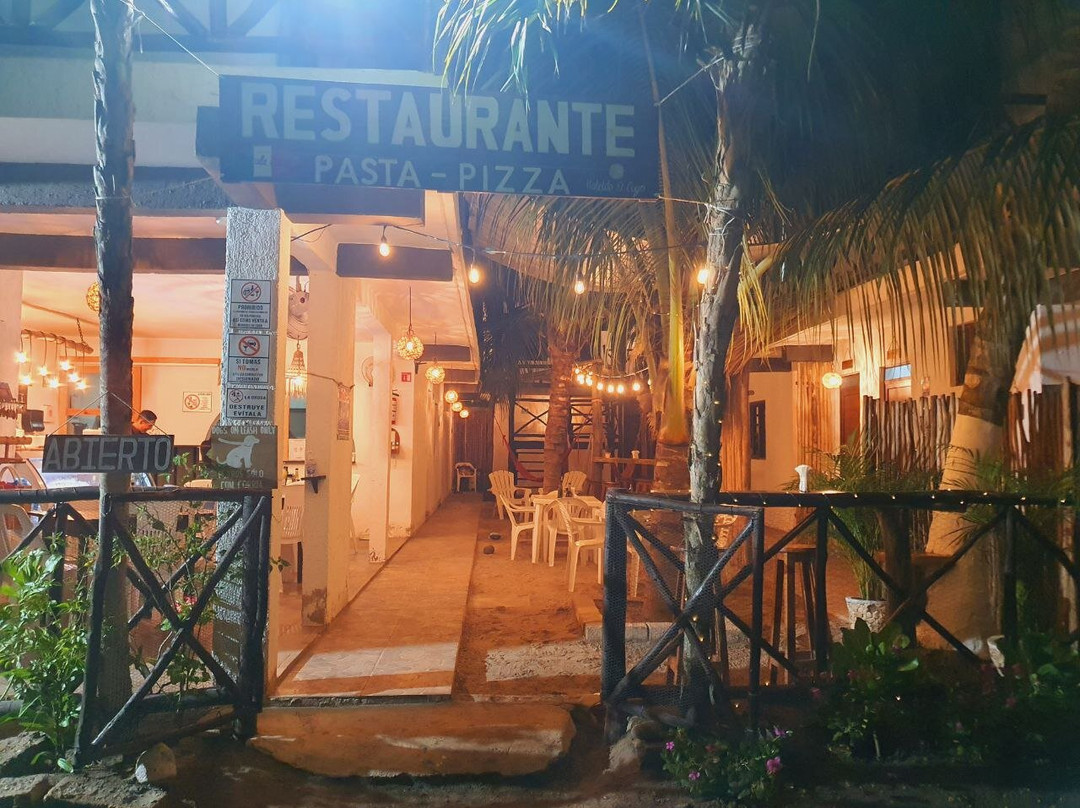 El Cuyo餐馆和美食-Piccola Italia Restaurante & Café