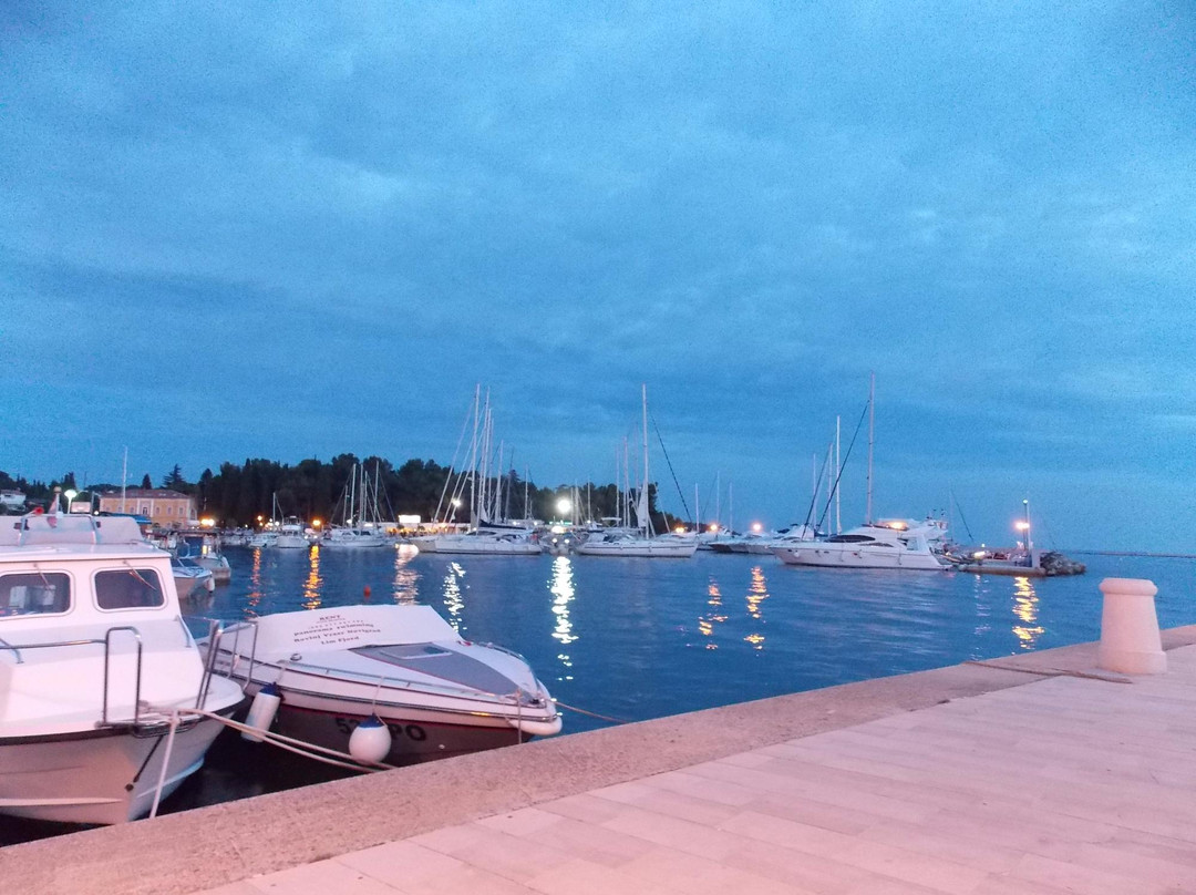 Porec Ferry Port-波雷奇必去景点