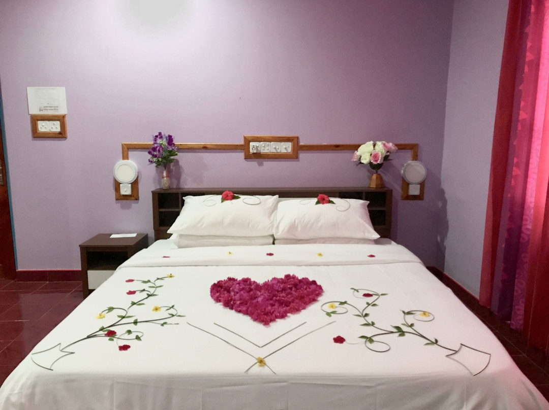 Sunnyside Maamendhoo