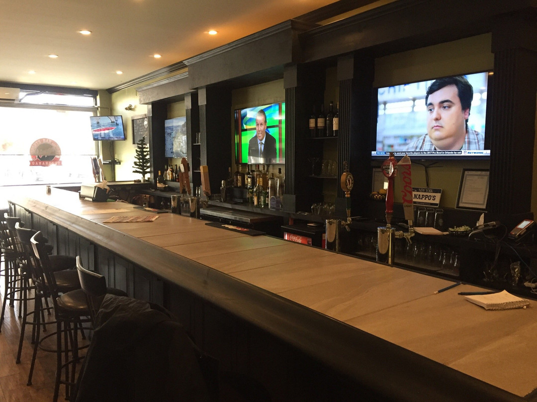 Nappo's Sports Bar and Pub