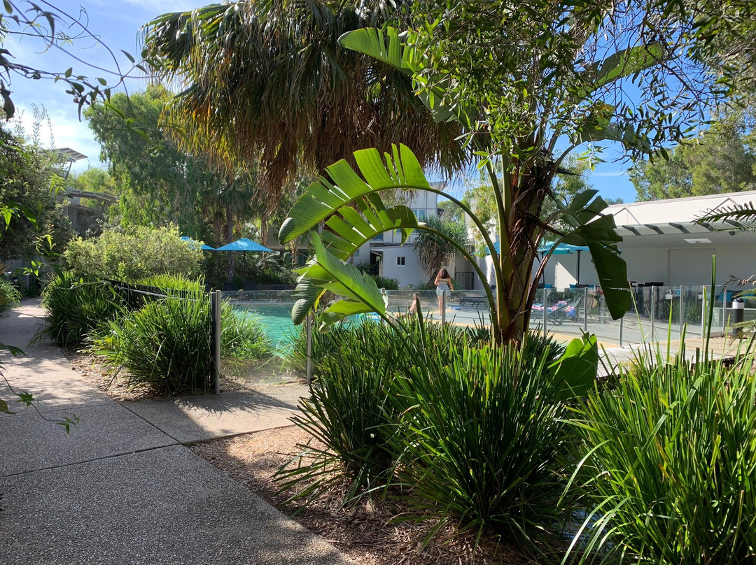 东拜伦度假村主图