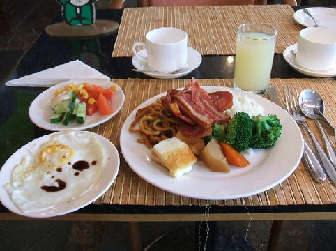 书香门第精选酒店(苏州石路三香路地铁站店)主图