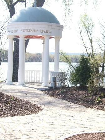 Riverside Park-拉克罗斯必去景点