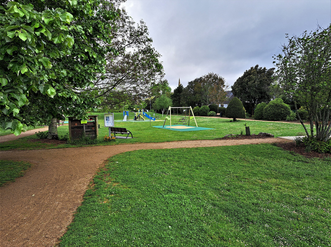 Parc Césarine-卡纳克必去景点