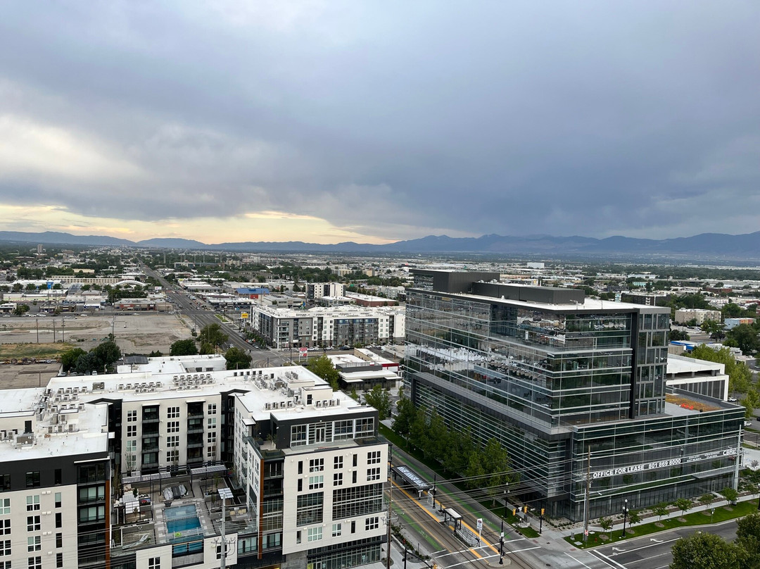 美国大酒店主图