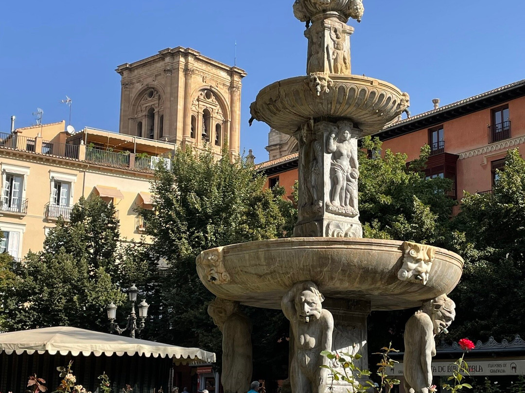 Plaza Bib-Rambla-格拉纳达必去景点