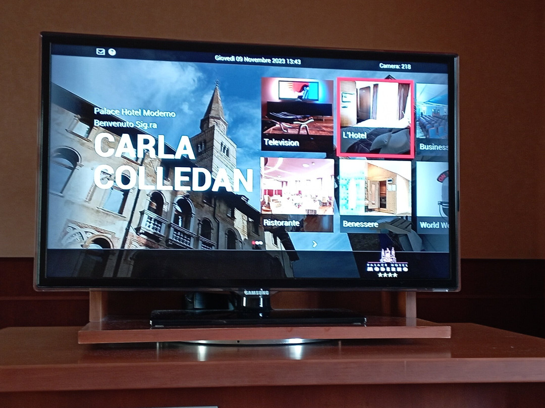 梦德诺皇宫酒店主图