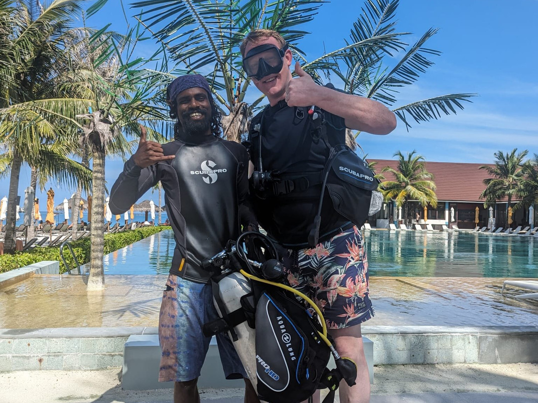 Koamas Dive & Water Sports Centre-Madivaru必去景点