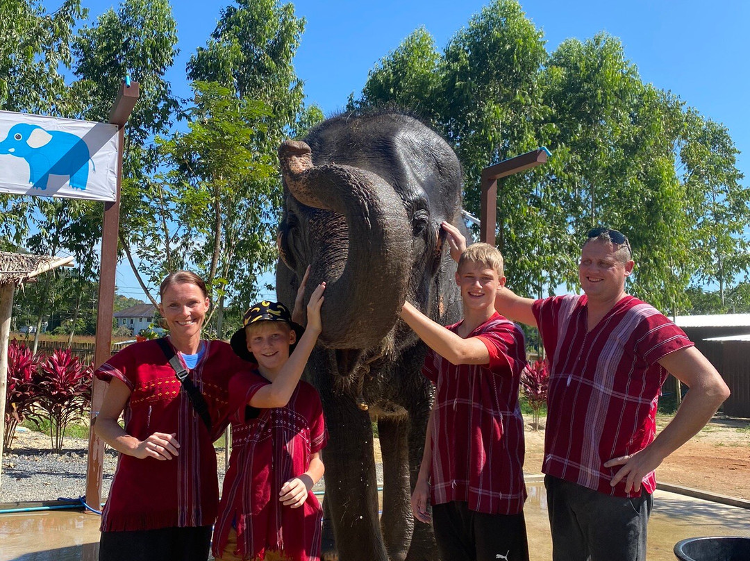 Elephant Family Phuket-卡图必去景点