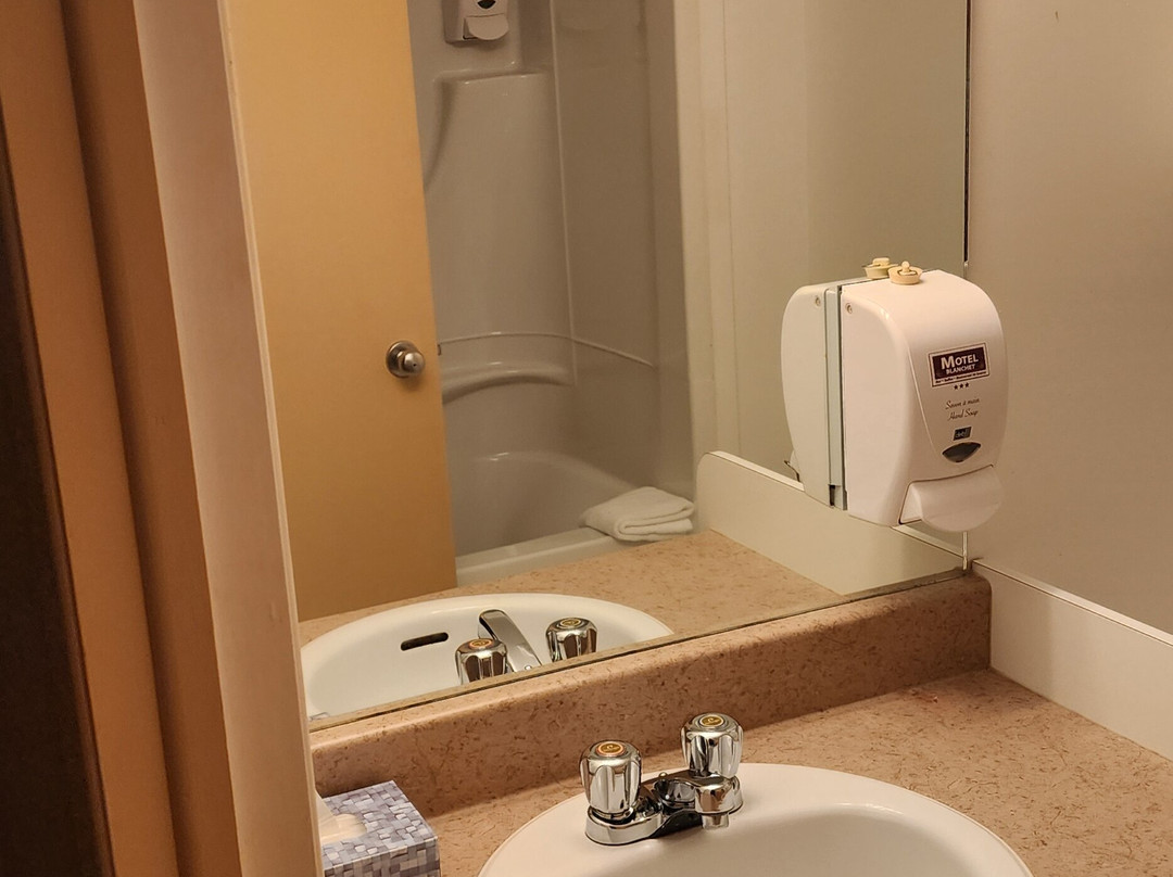 Travelodge by Wyndham Drummondville主图