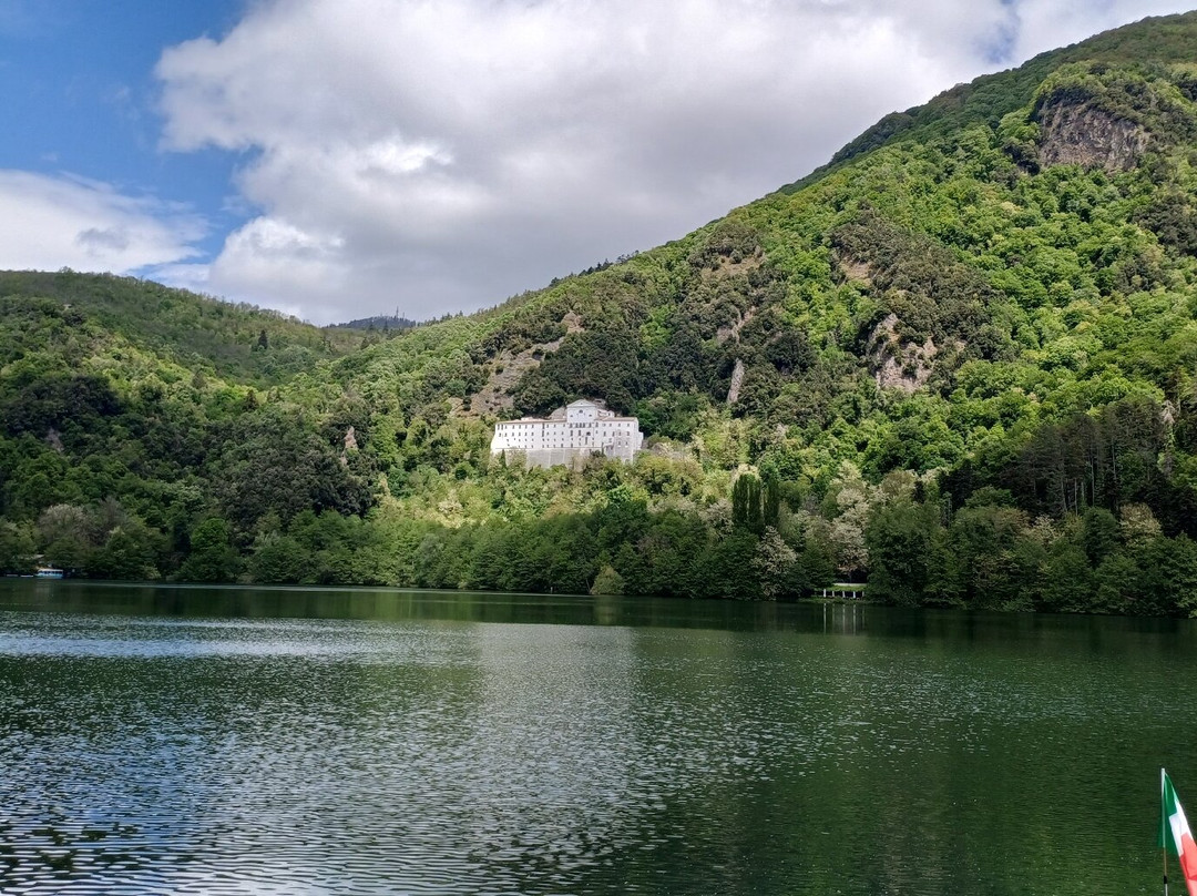 Laghi Di Monticchio景点图片