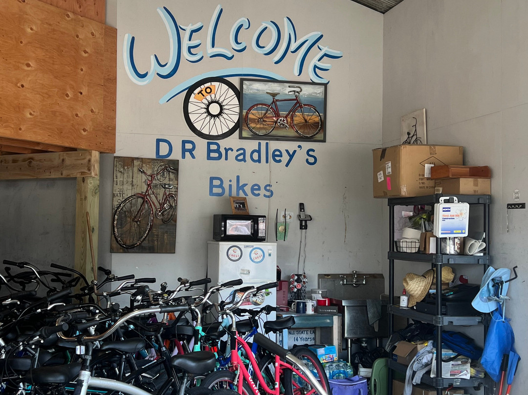 D R Bradley Bike Rentals景点图片