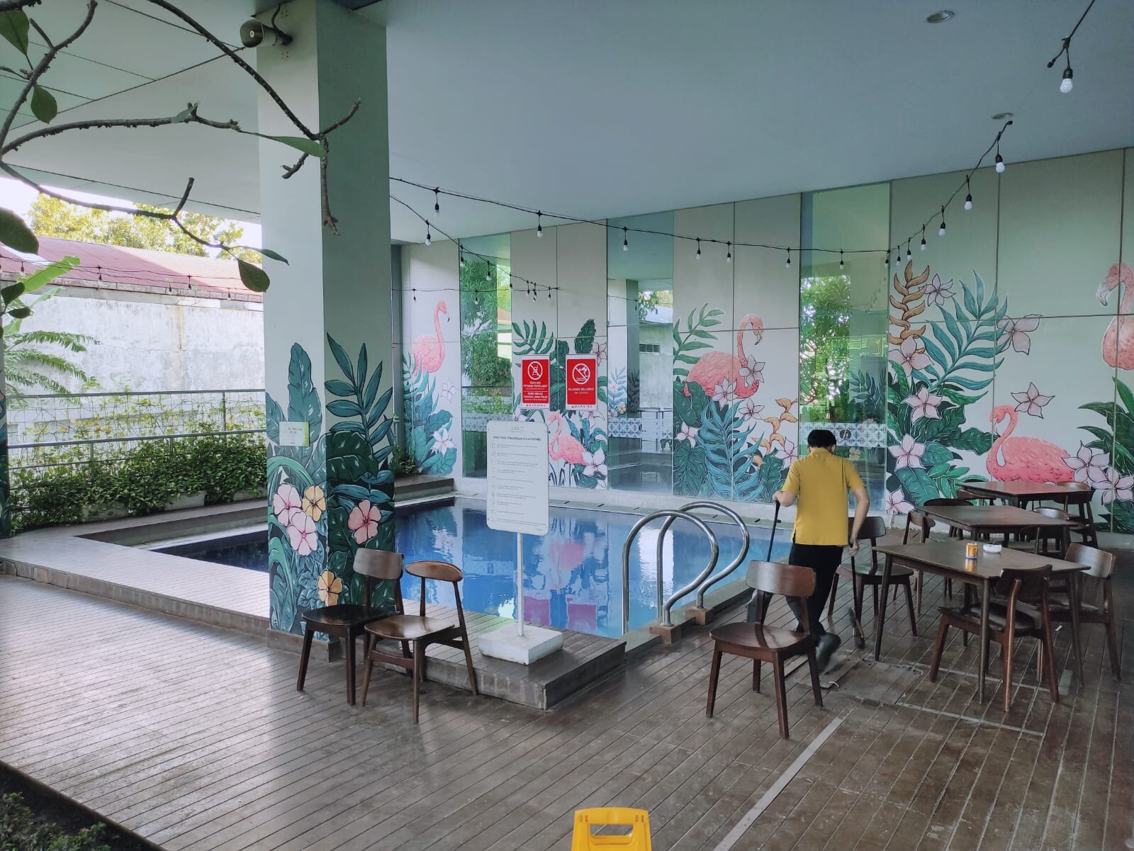 Hotel Horison Nindya Semarang-泳池