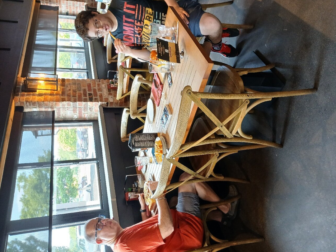 Tommy's Tavern + Tap - Mount Laurel