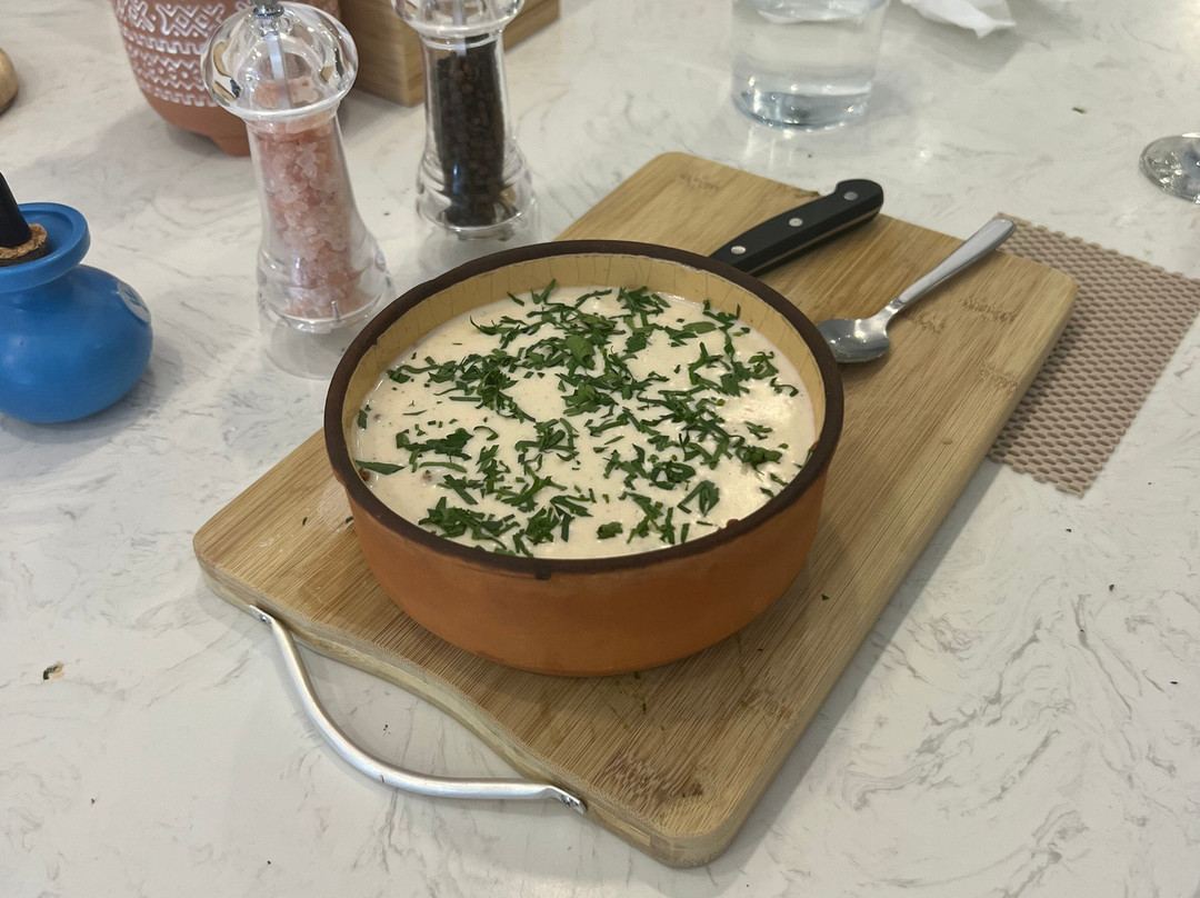 Petra Kouzina-梅加洛克豪略翁必去景点