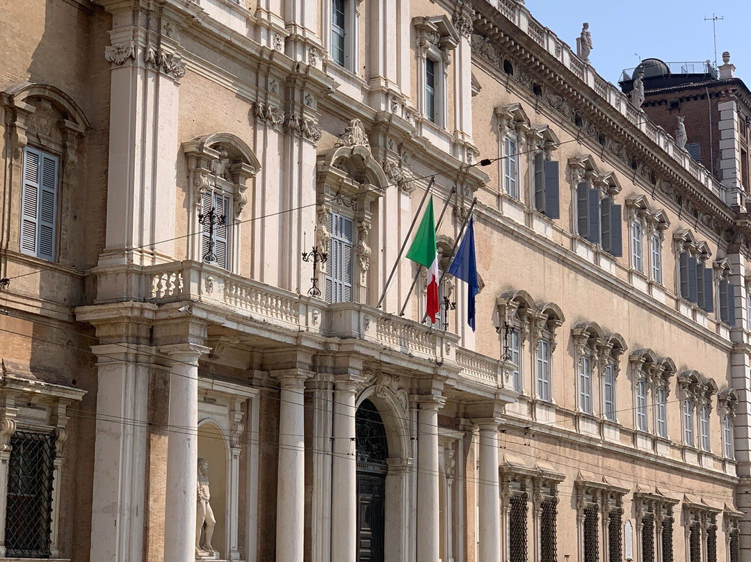 Piazza Roma景点图片