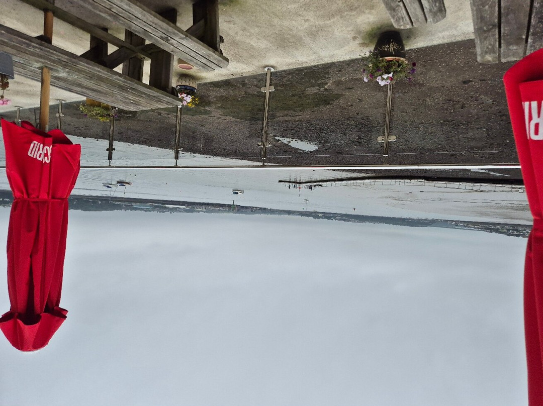 Ferry House Inn主图