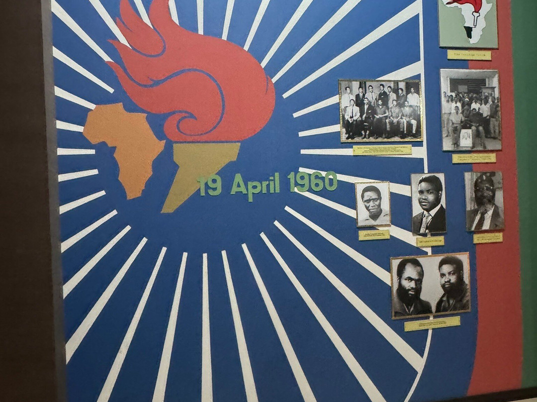 Independence Memorial Museum-温德和克必去景点