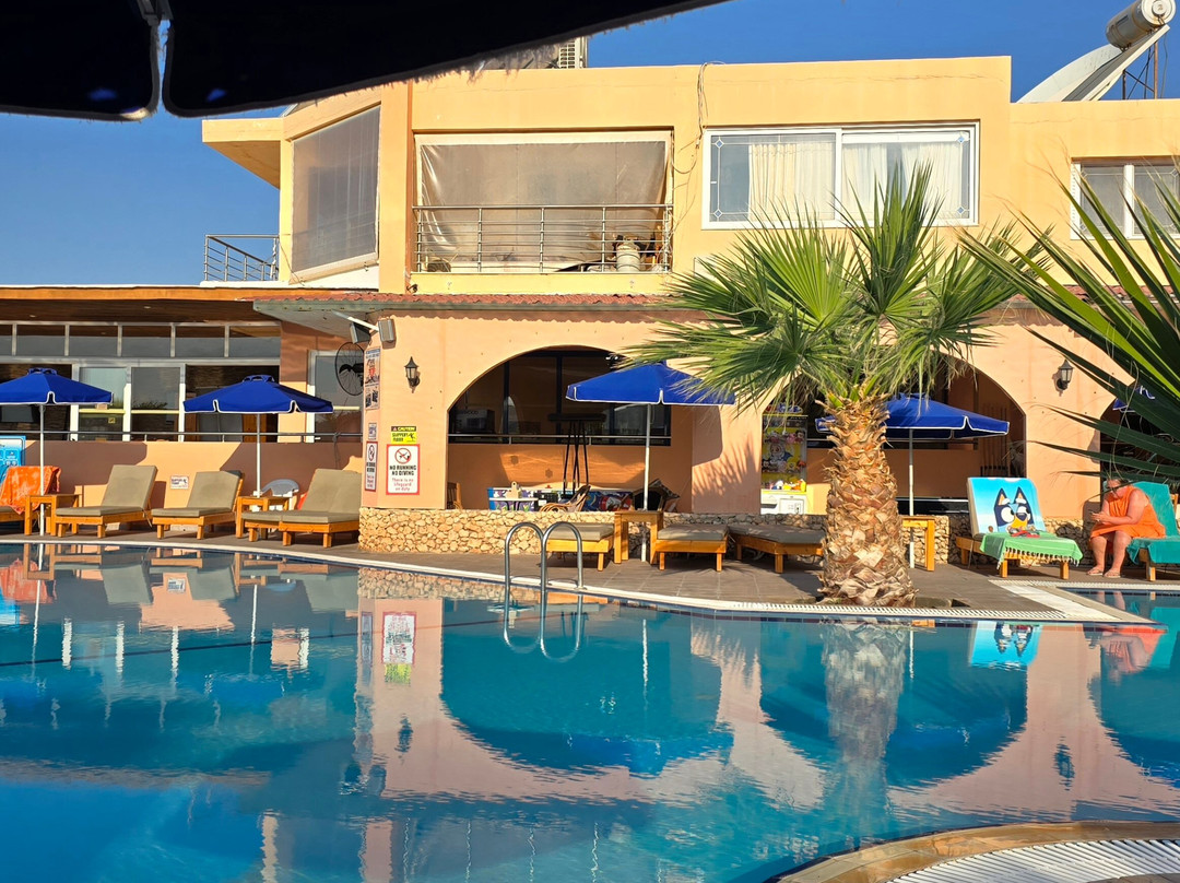 Palm Bay Hotel主图