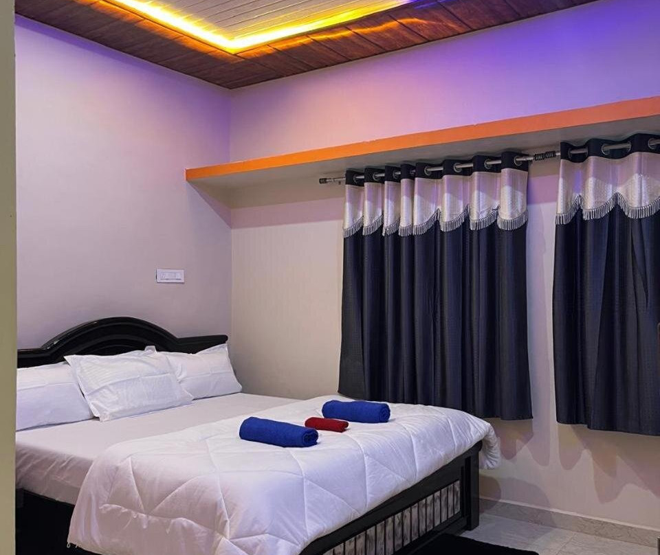 GLN Guest House Hampi