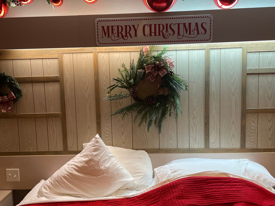 Patti's Inn & Suites主图