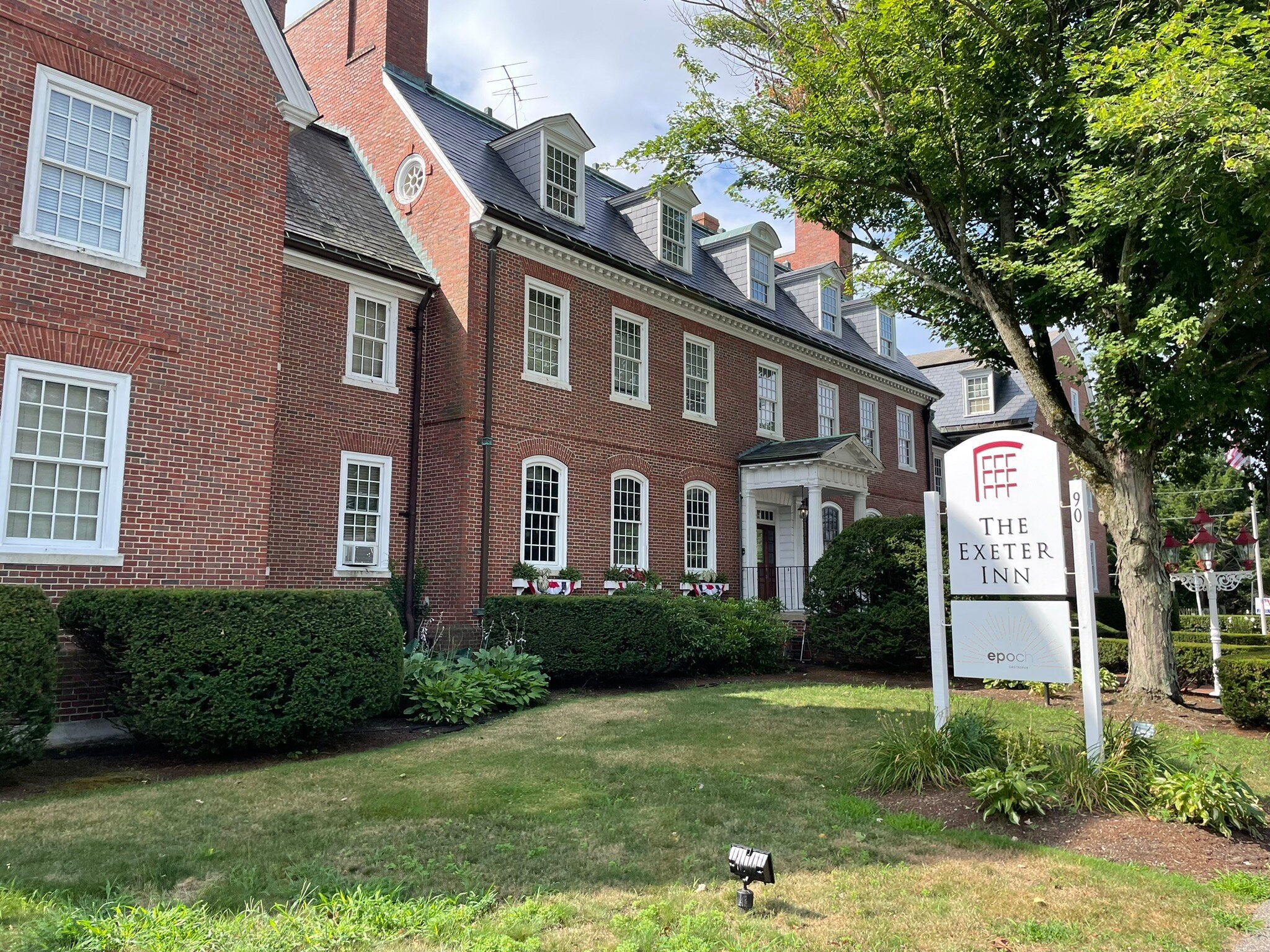 Exeter Inn-官方