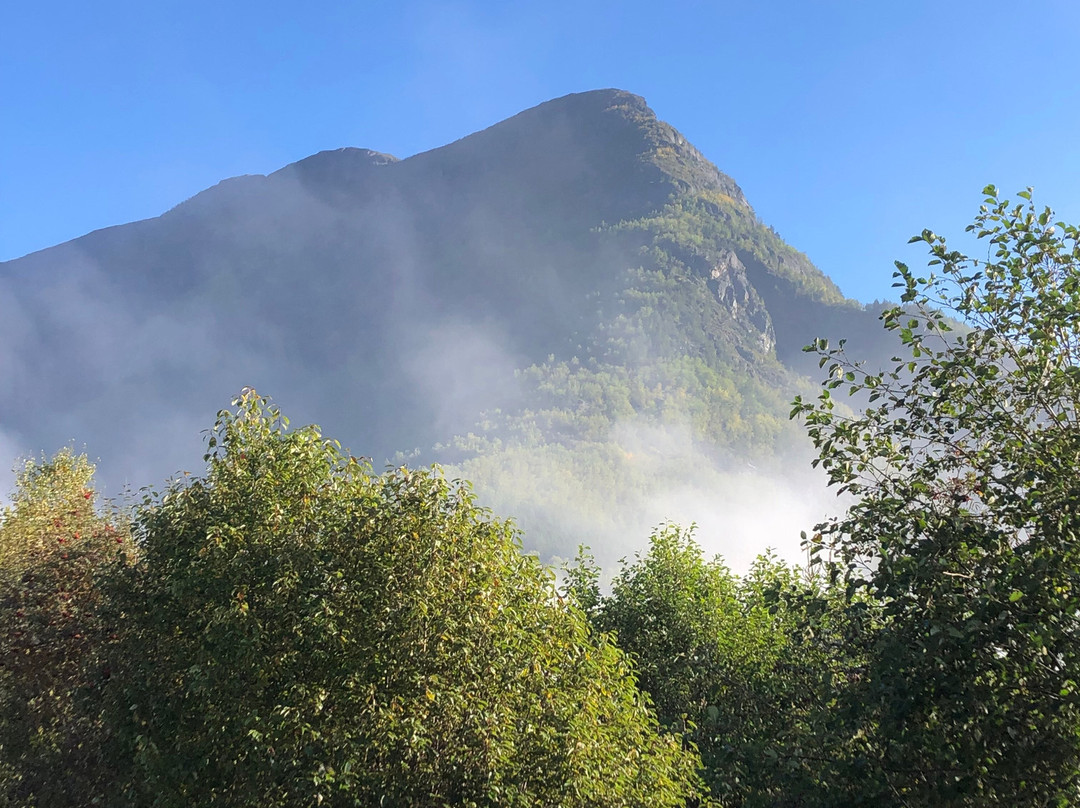 Skjolden Viewpoint景点图片
