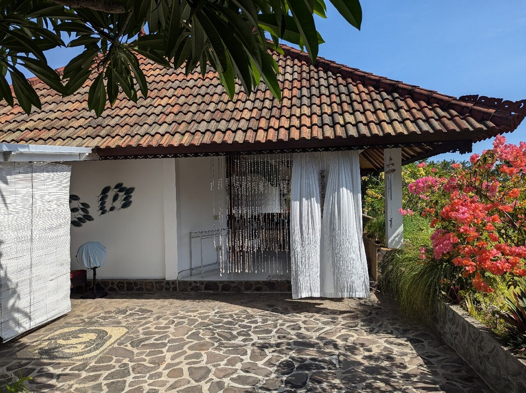 Villa Lumbalumba Lovina Bali主图
