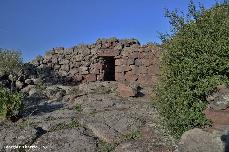 Complesso Megalitico di Monte Baranta-Olmedo必去景点