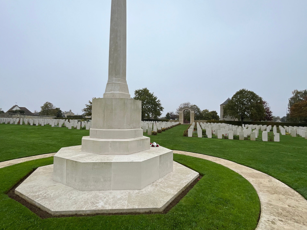 Ranville War Cemetery-Ranville必去景点