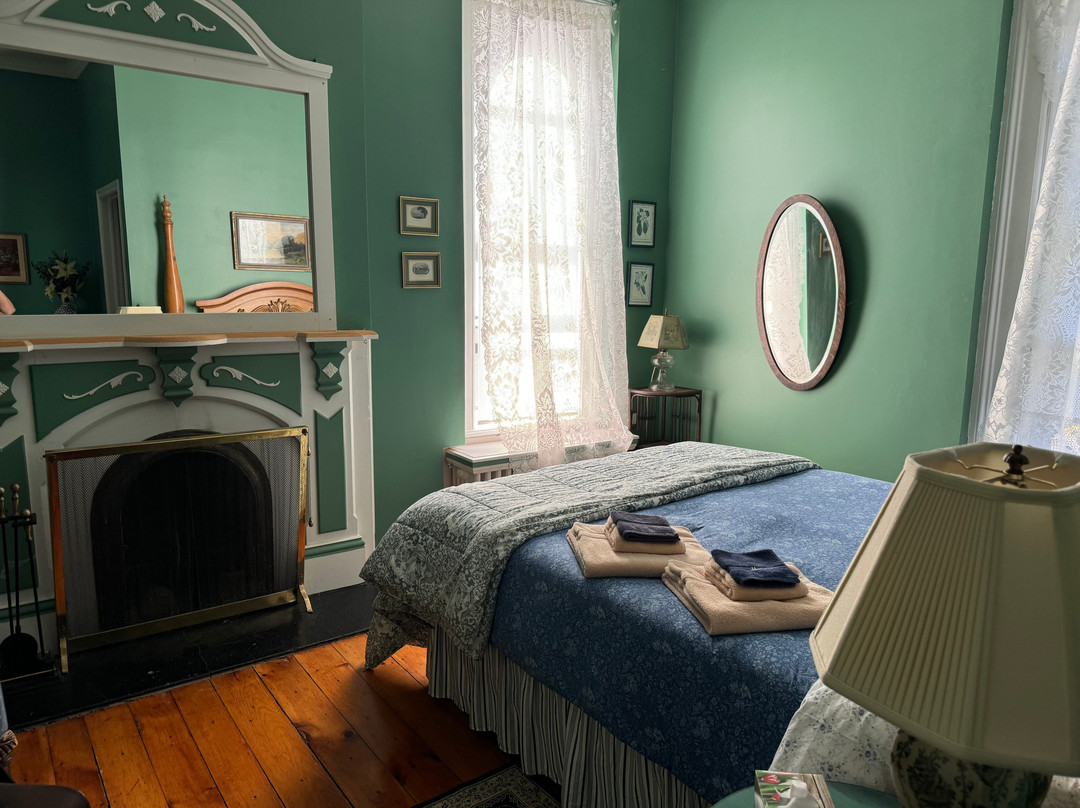 The Highland Manor主图