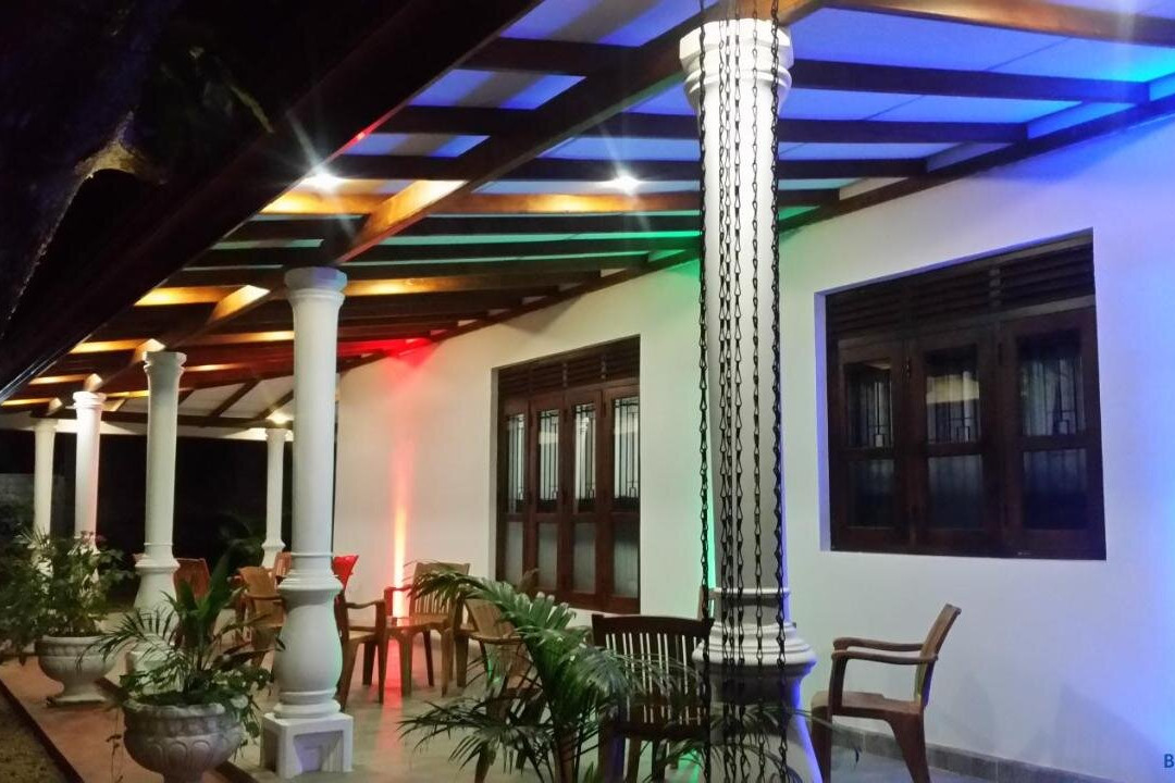 Kandyan Rest