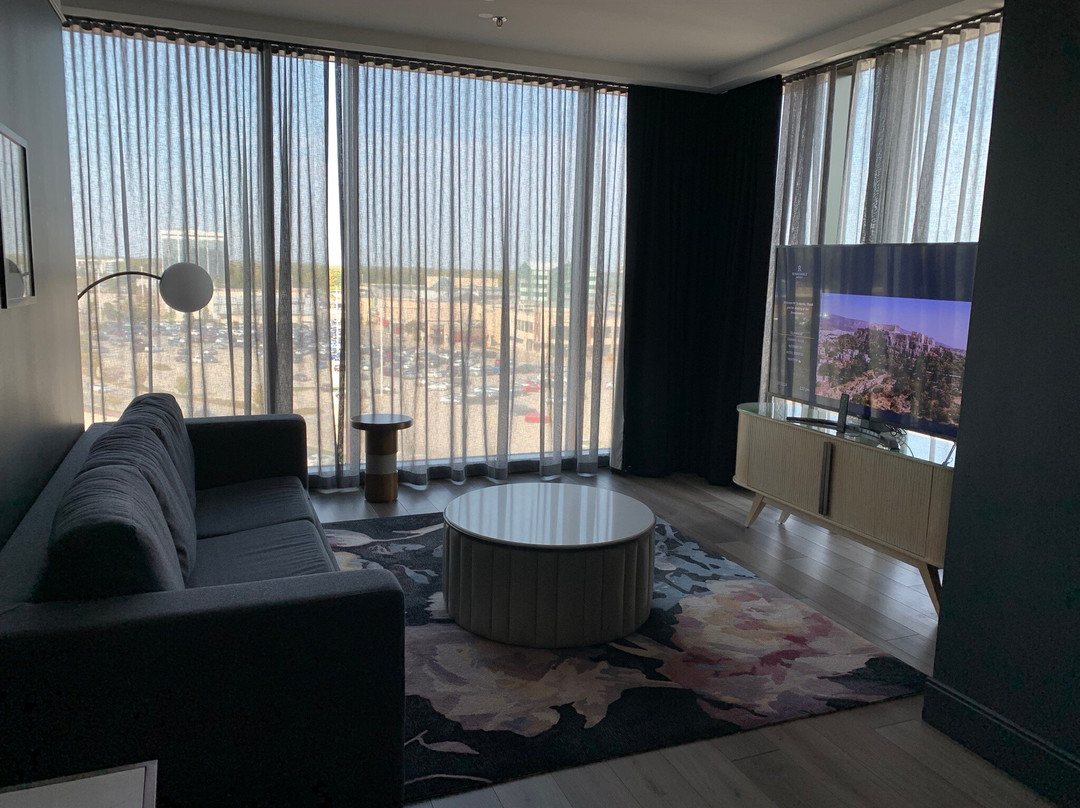 Renaissance Milwaukee West Hotel主图