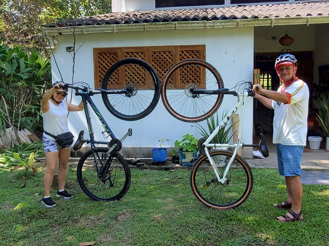 ALEX BIKERS-Necocli必去景点