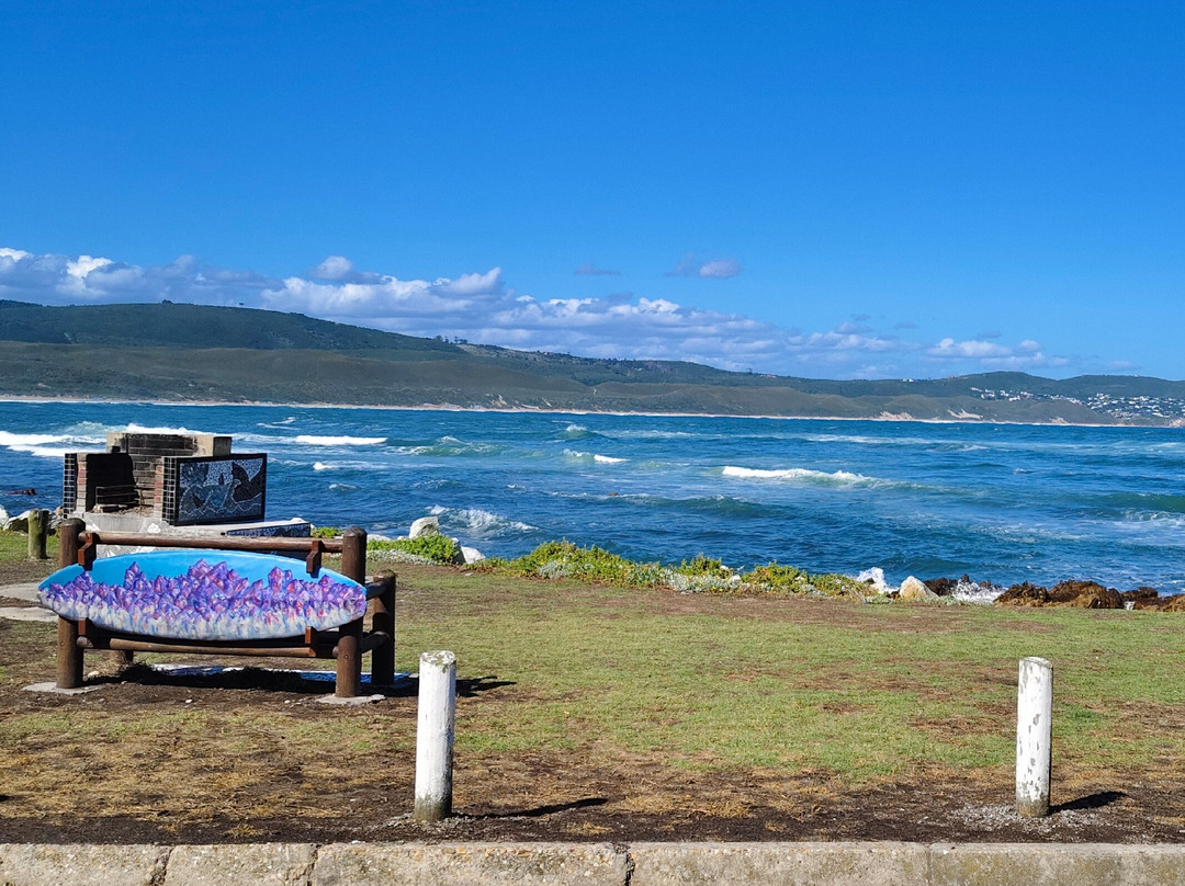 Buffalo Bay-克尼斯纳必去景点