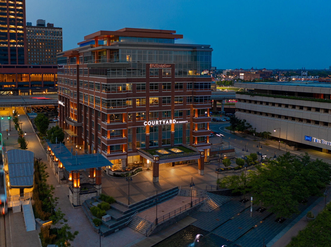 Courtyard by Marriott Buffalo Downtown/Canalside主图