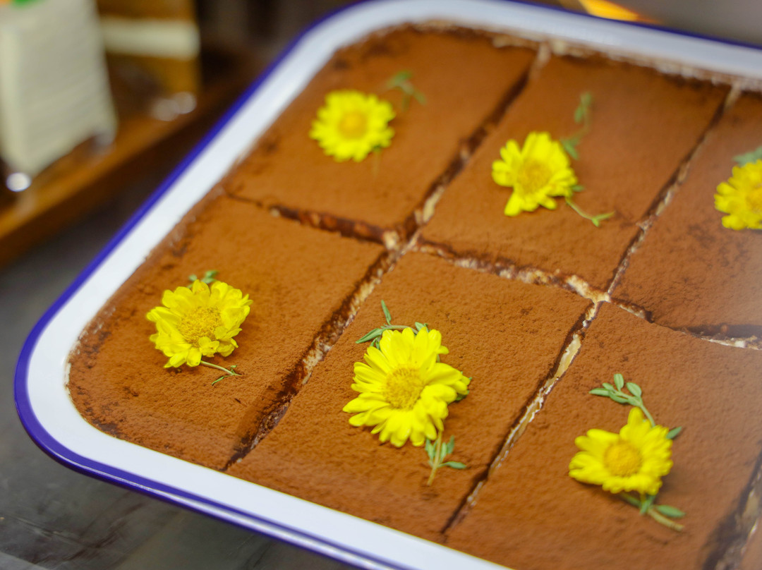 At Lanta Cafe & Baker