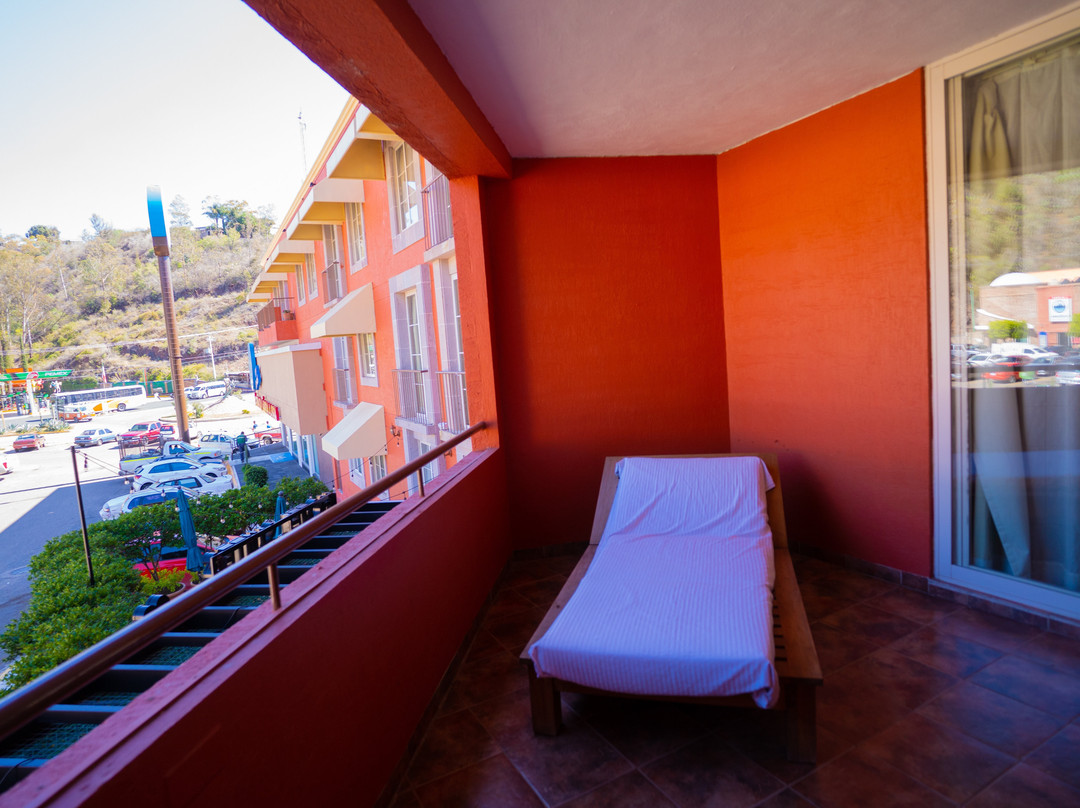 Hotel Suites Corazón Mexicano主图