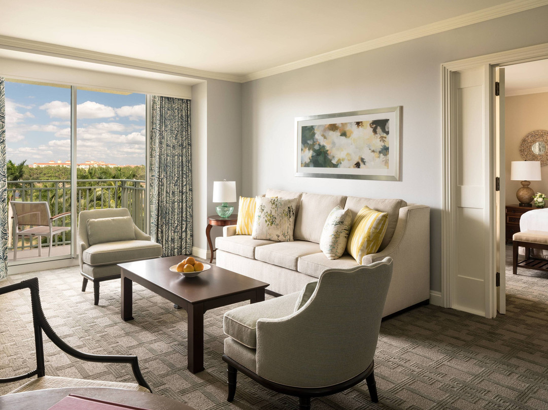 那不勒斯丽思卡尔顿高尔夫度假酒店主图