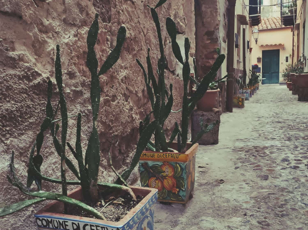 Old Town Cefalu景点图片