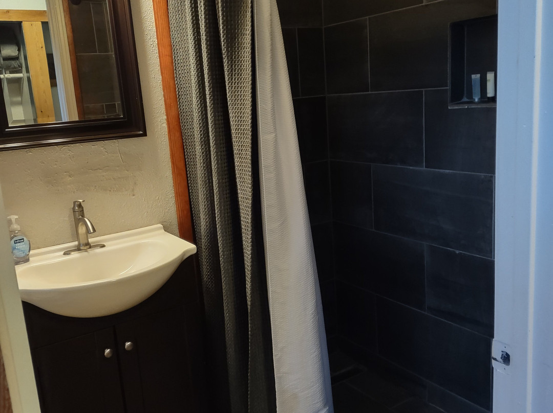 Squirrel Tree Resort主图