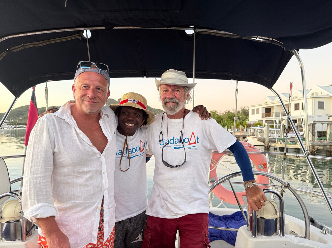 Gadaboat-Jolly Harbour必去景点