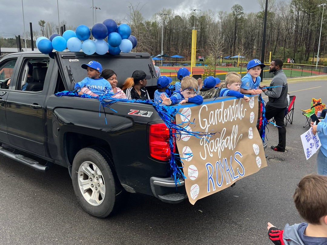 Bill Noble Park-Gardendale必去景点